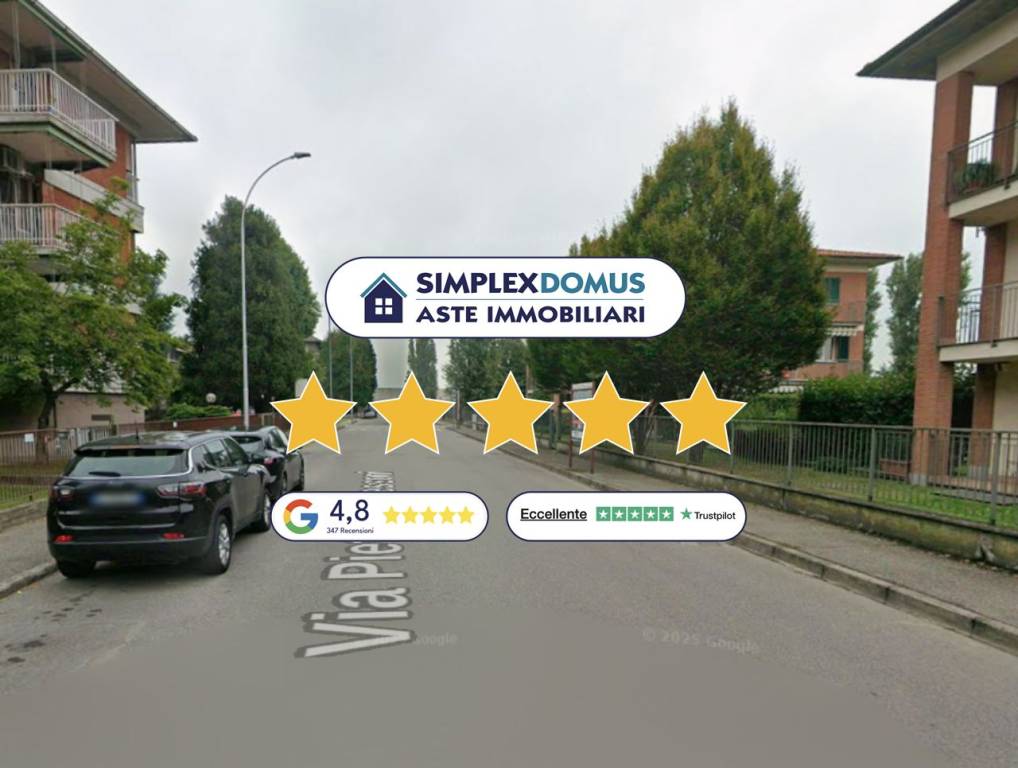 appartamento in vendita a Pavia in zona Pompieri