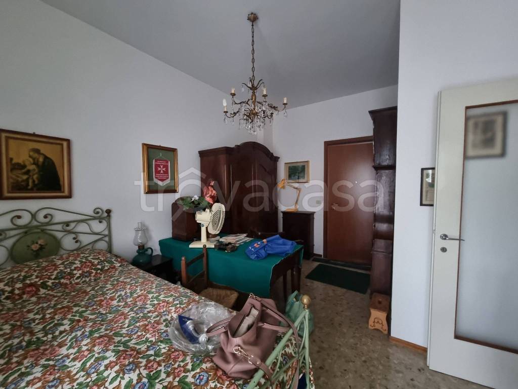 appartamento in vendita a Pavia in zona Centro Città