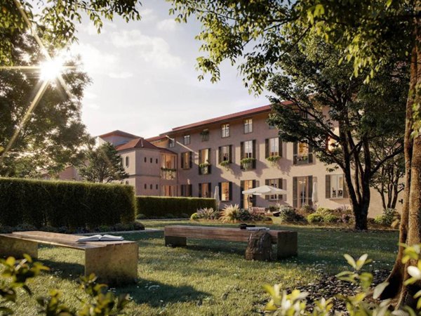 appartamento in vendita a Pavia in zona Centro Città