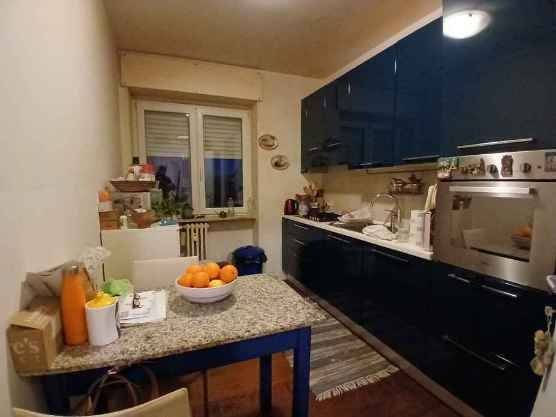 appartamento in vendita a Pavia in zona Centro Città