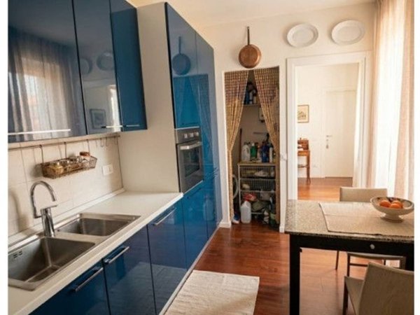 appartamento in vendita a Pavia in zona Centro Città