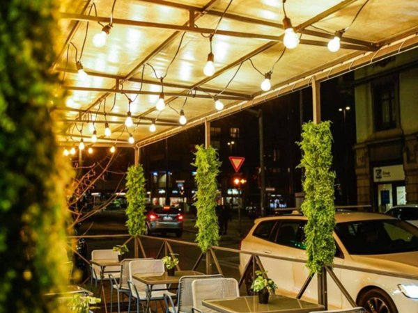 negozio in vendita a Pavia