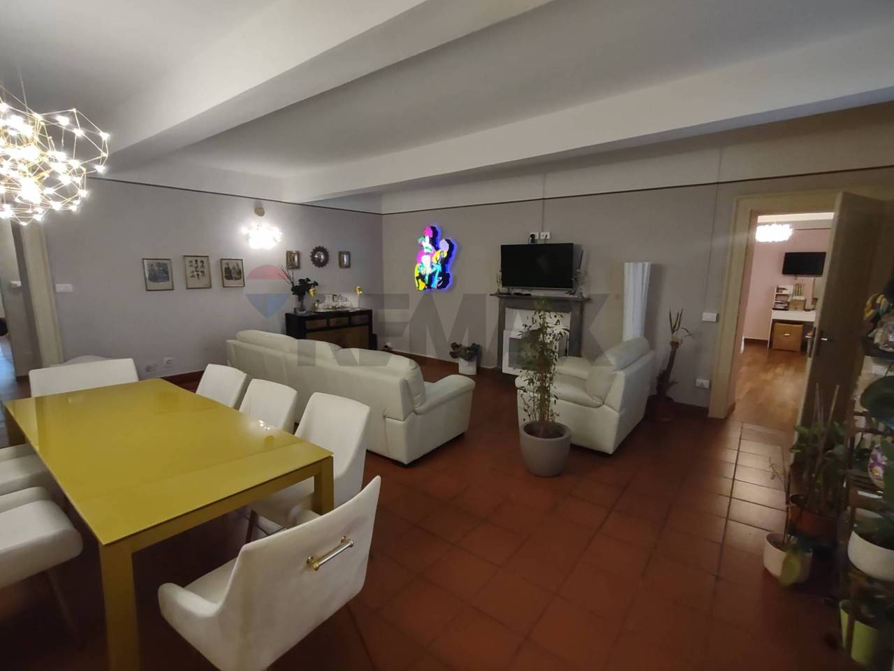 appartamento in vendita a Pavia in zona Centro Città