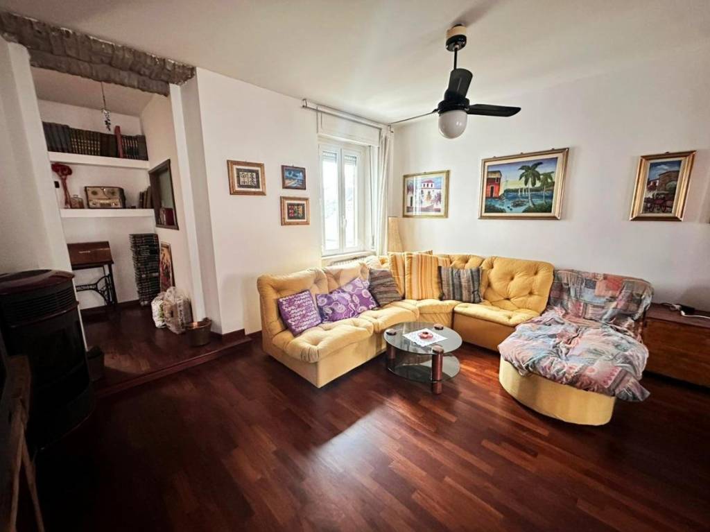 appartamento in vendita a Pavia in zona Mirabello