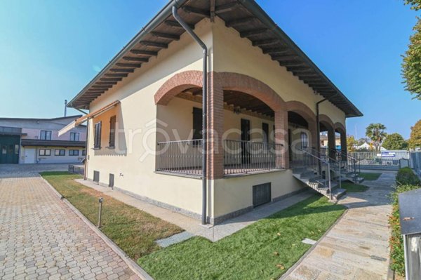 villa in vendita a Pavia in zona Fossarmato