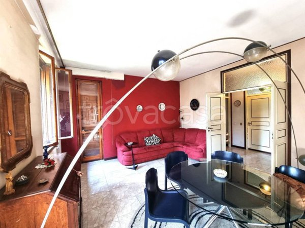 appartamento in vendita a Pavia in zona Chiozzo