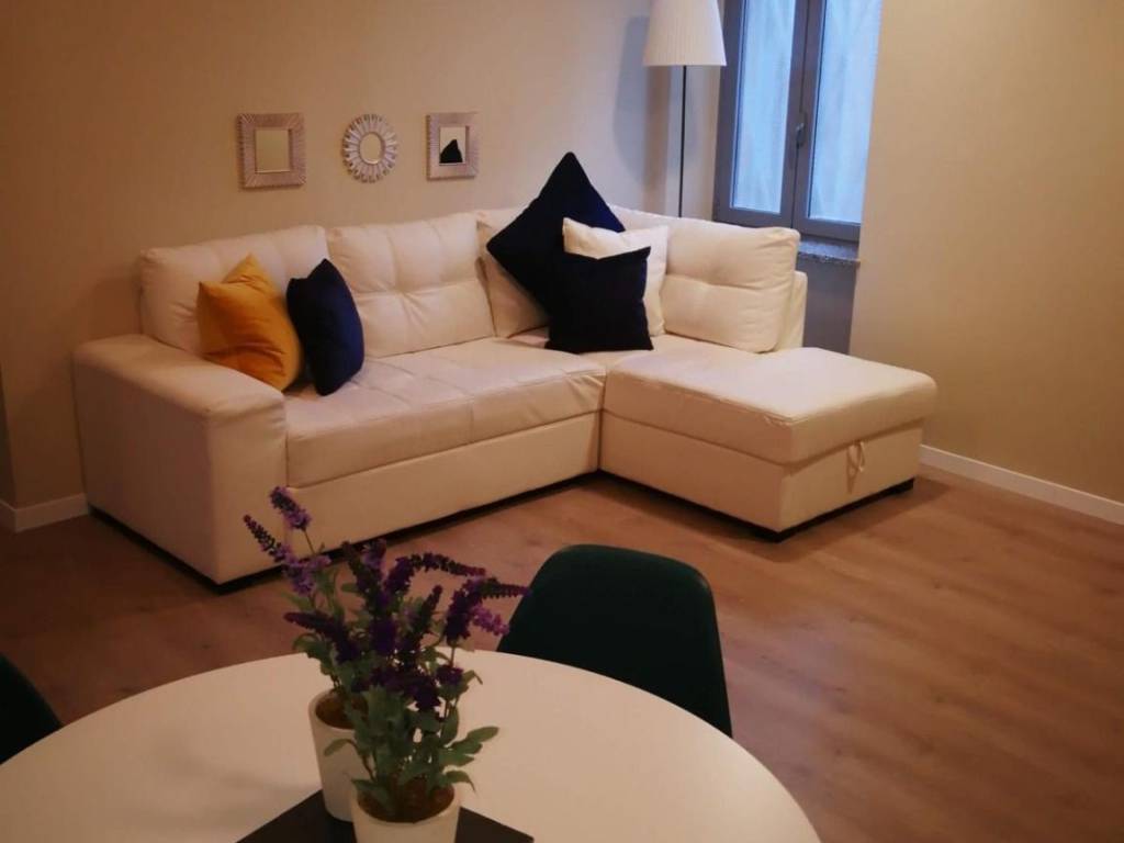 appartamento in vendita a Pavia in zona Centro Città