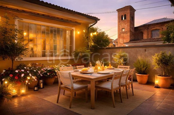 appartamento in vendita a Pavia in zona Centro Città