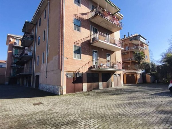 appartamento in vendita a Pavia in zona Casa sul Fiume
