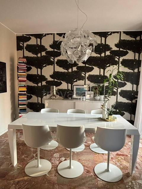 appartamento in vendita a Pavia in zona Casa sul Fiume