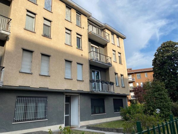 appartamento in vendita a Pavia in zona Città Giardino