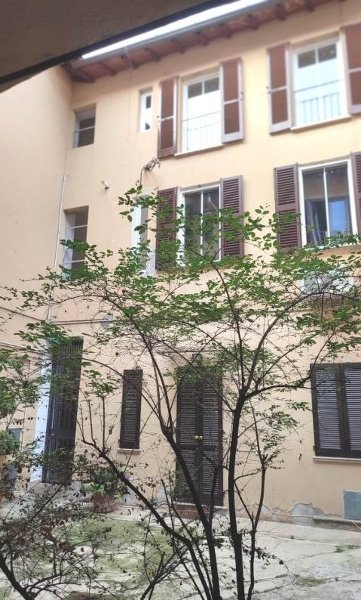appartamento in vendita a Pavia in zona Centro Città