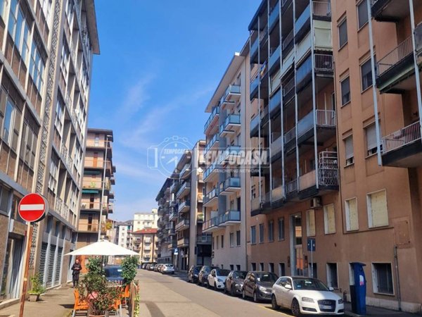 appartamento in vendita a Pavia in zona Centro Città