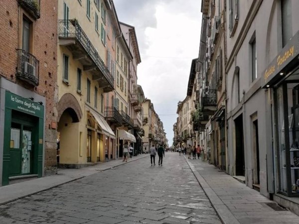 appartamento in vendita a Pavia