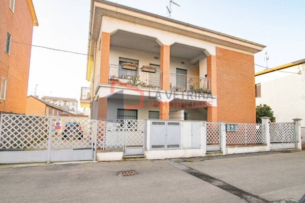 appartamento in vendita a Pavia in zona Viale Cremona