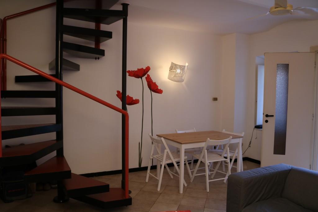 casa indipendente in vendita a Pavia