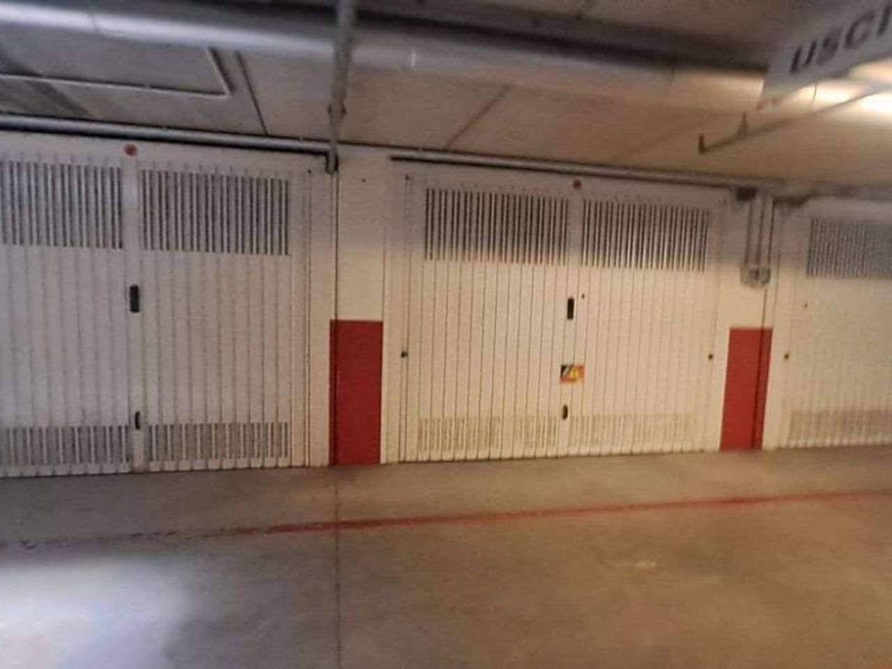 negozio in vendita a Pavia in zona Stazione