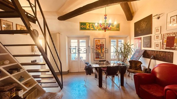 appartamento in vendita a Pavia in zona Centro Città