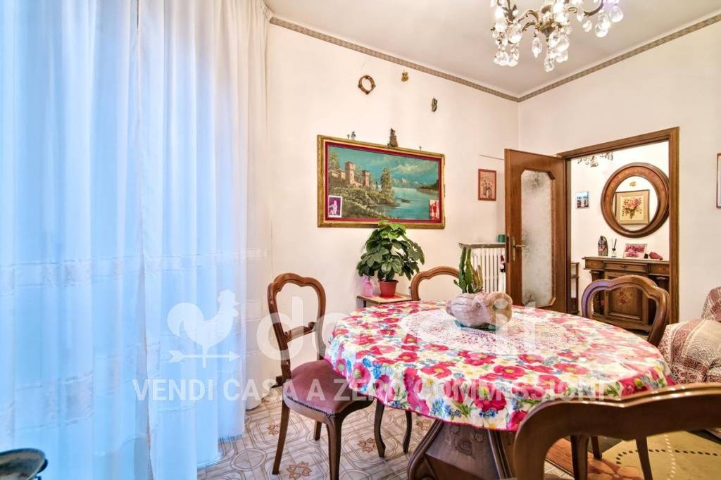 appartamento in vendita a Pavia in zona Centro Città