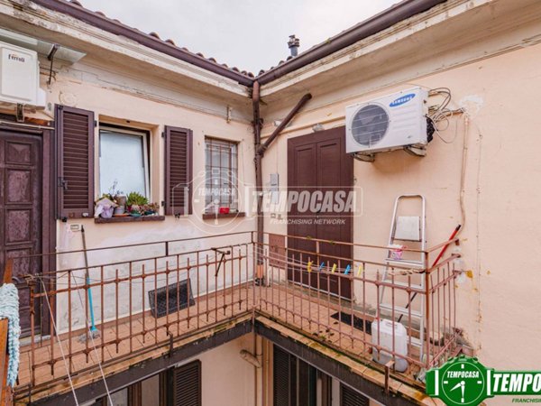 appartamento in vendita a Pavia in zona Stazione