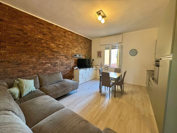 appartamento in vendita a Pavia in zona Centro Città