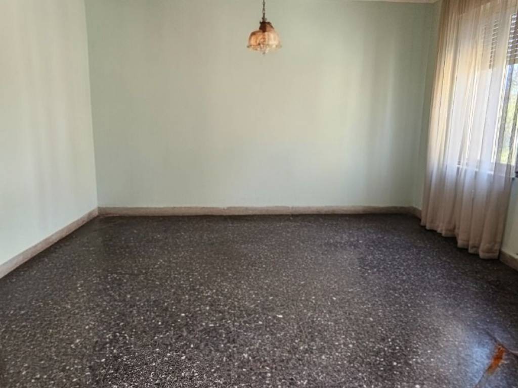 appartamento in vendita a Pavia in zona San Pietro