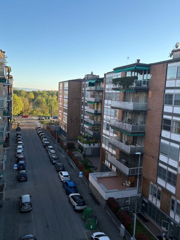 appartamento in vendita a Pavia in zona Stazione