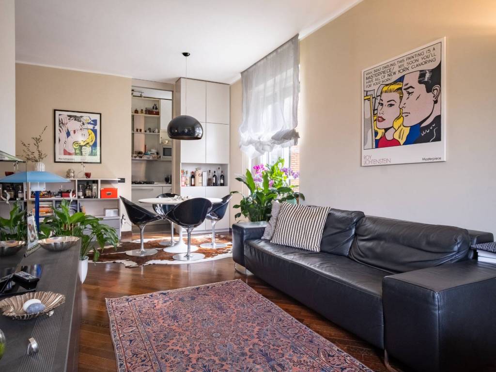 appartamento in vendita a Pavia in zona Centro Città