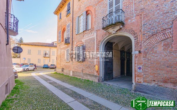 appartamento in vendita a Pavia in zona Centro Città