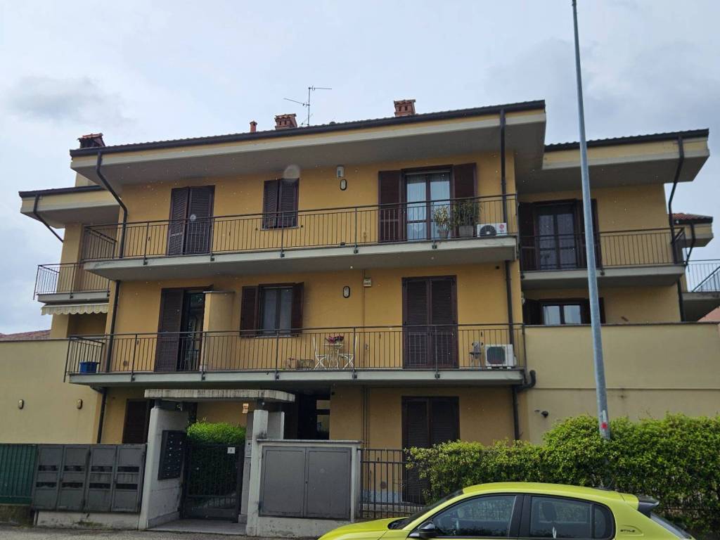 appartamento in vendita a Pavia in zona Viale Cremona
