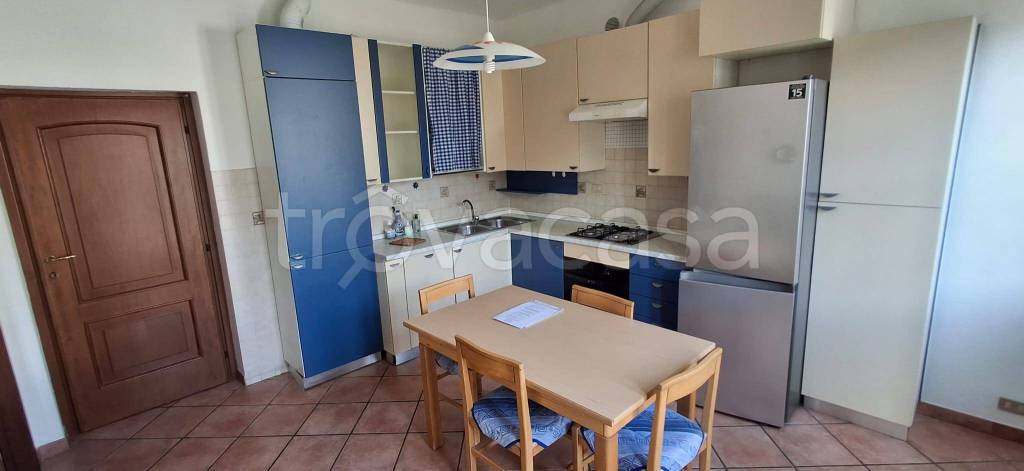 appartamento in vendita a Pavia in zona Mirabello