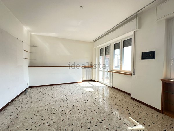 appartamento in vendita a Pavia in zona Centro Città