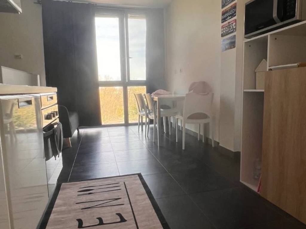 appartamento in vendita a Pavia in zona Policlinico