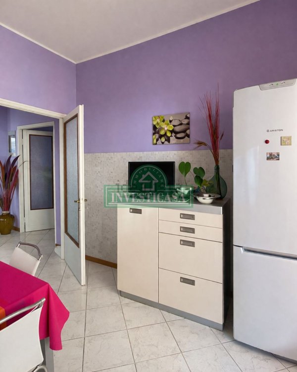 appartamento in vendita a Pavia in zona Stazione