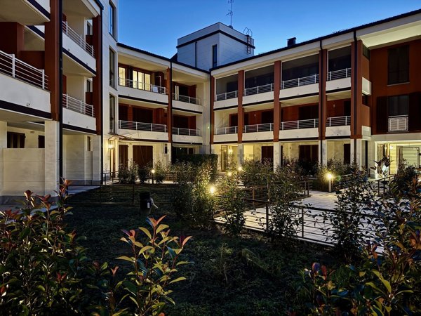 appartamento in vendita a Pavia in zona Centro Città