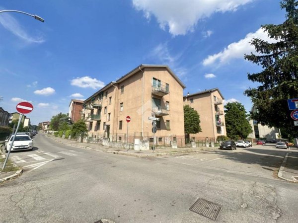 appartamento in vendita a Pavia in zona Città Giardino