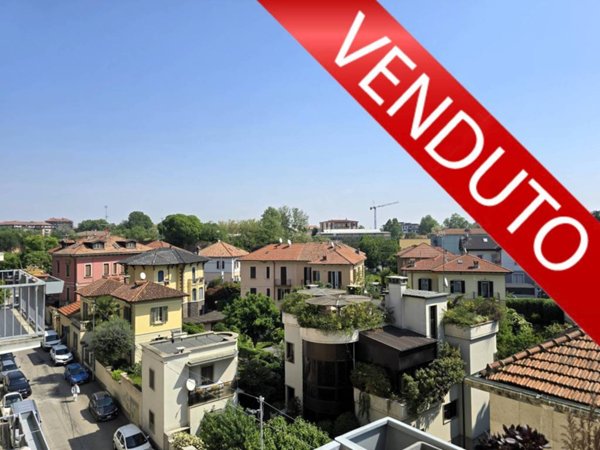 appartamento in vendita a Pavia in zona Centro Città