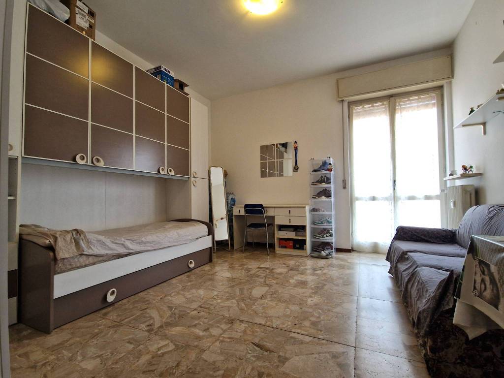 appartamento in vendita a Pavia in zona Stazione