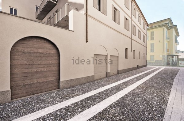 appartamento in vendita a Pavia in zona Centro Città