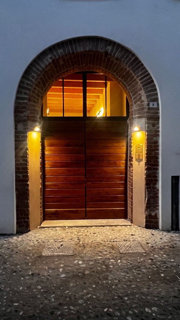 appartamento in vendita a Pavia in zona Centro Città