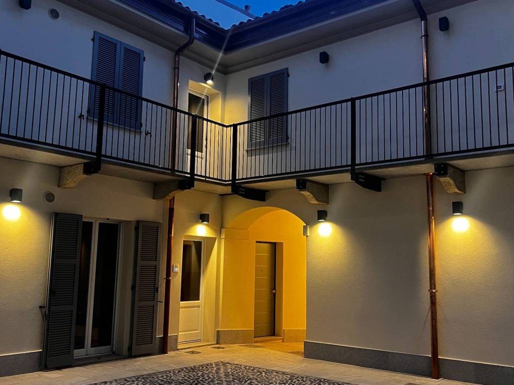 appartamento in vendita a Pavia in zona Centro Città
