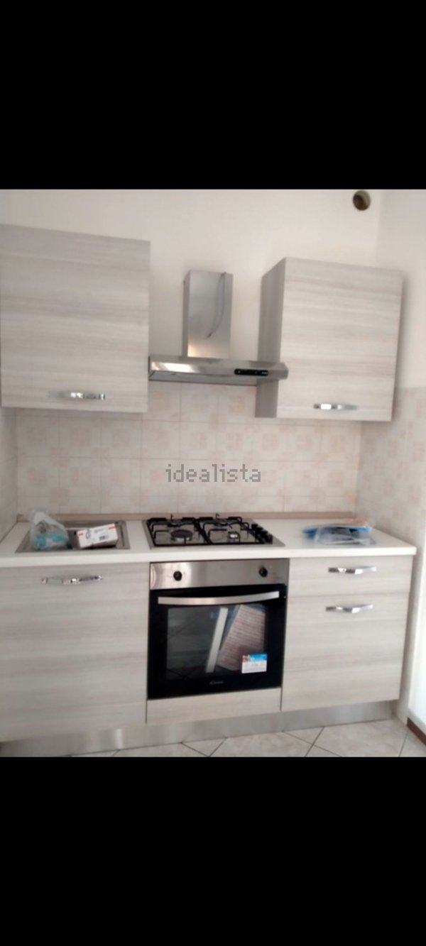 appartamento in vendita a Pavia in zona Viale Cremona