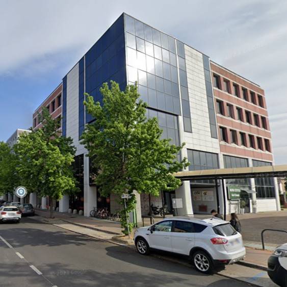 intera palazzina in vendita a Pavia in zona Stazione