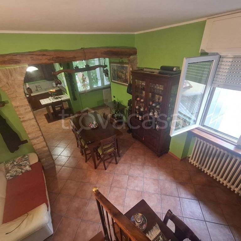 appartamento in vendita a Pavia in zona Campari