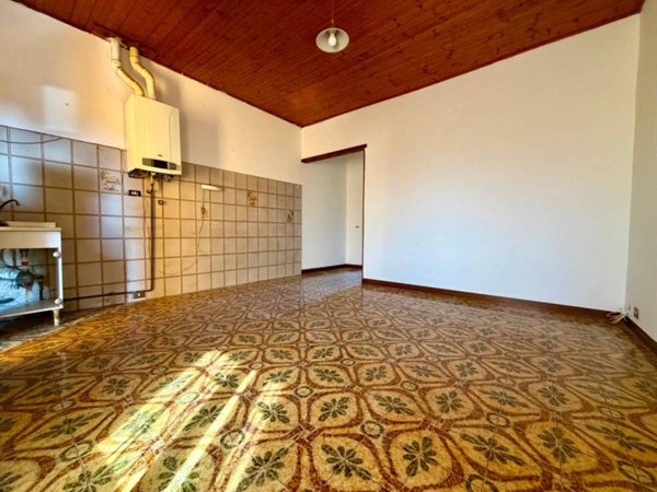 appartamento in vendita a Pavia in zona Borgo Ticino