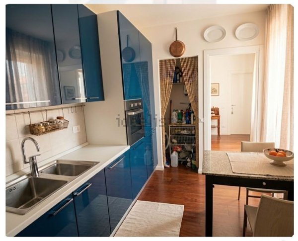 appartamento in vendita a Pavia in zona Centro Città