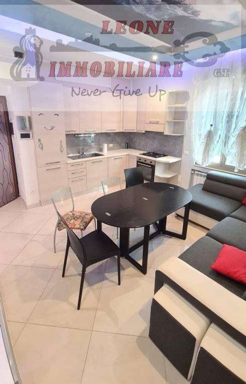 casa indipendente in vendita a Pavia in zona Viale Cremona