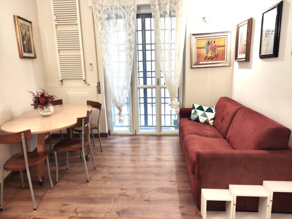 appartamento in vendita a Pavia in zona Centro Città