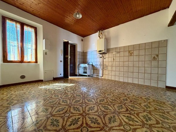 appartamento in vendita a Pavia in zona Borgo Ticino