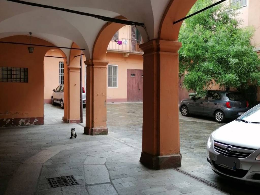 appartamento in vendita a Pavia in zona Centro Città